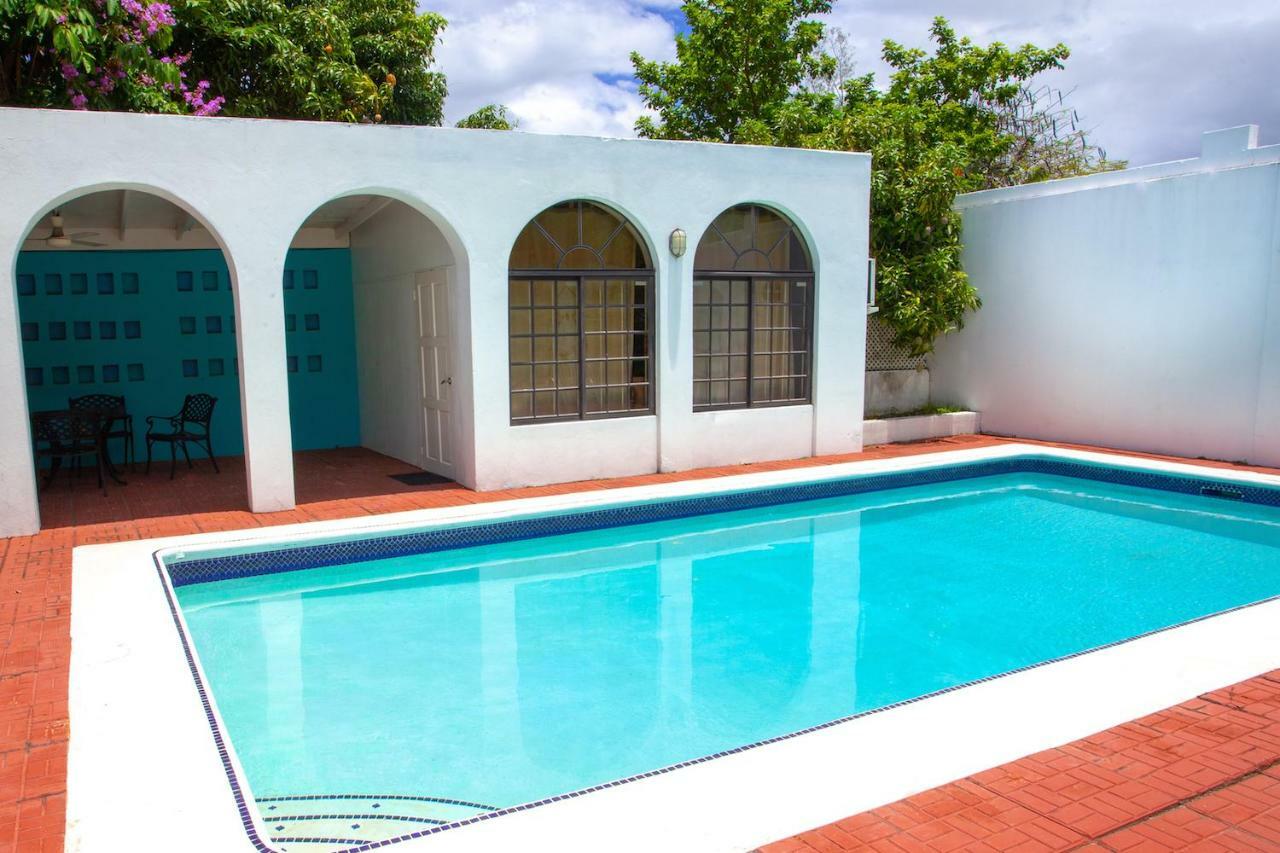 2 BR on Private Estate Apartment Kingston Exterior foto